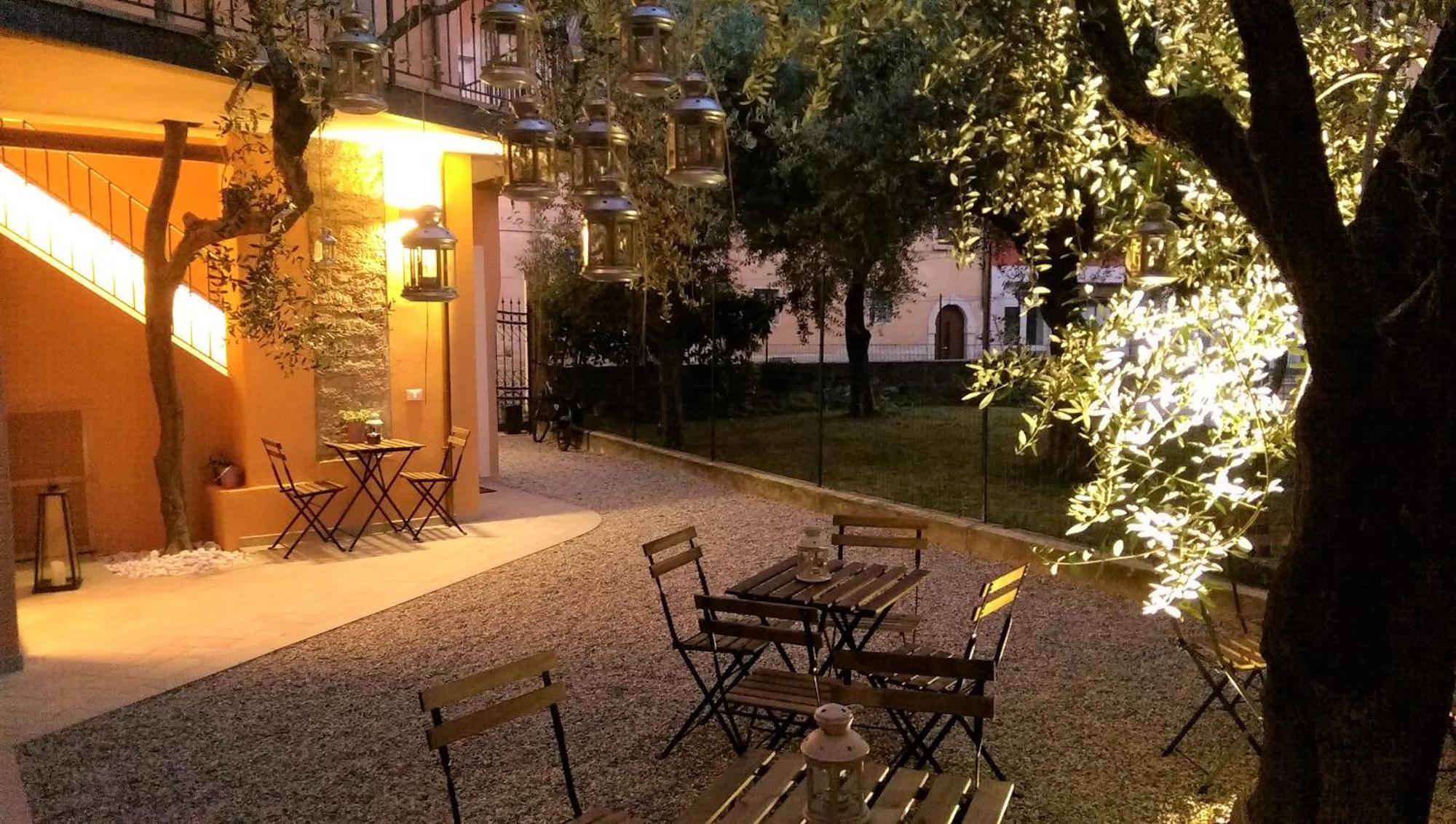 Ca' Due Olivi Apartment Toscolano Maderno Luaran gambar