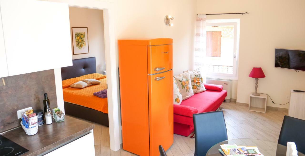 Ca' Due Olivi Apartment Toscolano Maderno Luaran gambar